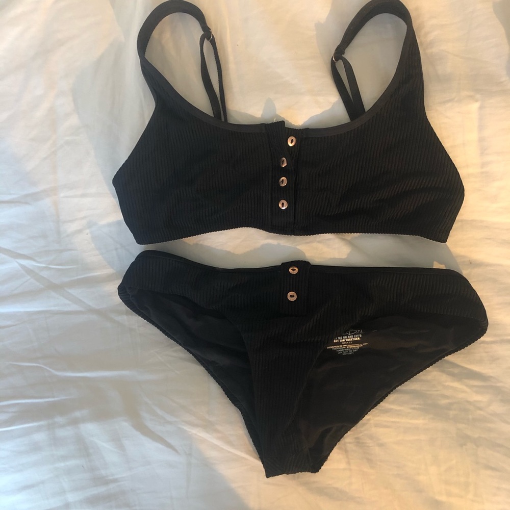 Frankies Bikini